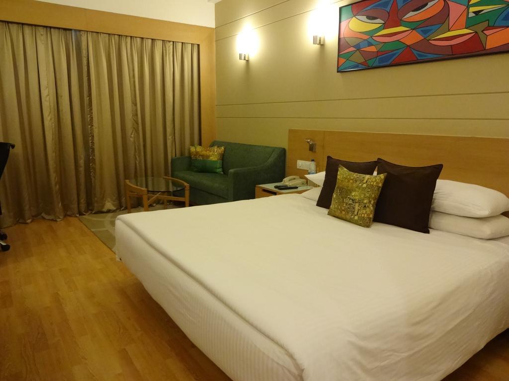Lemon Tree Premier Hitec City Hyderabad Exterior foto