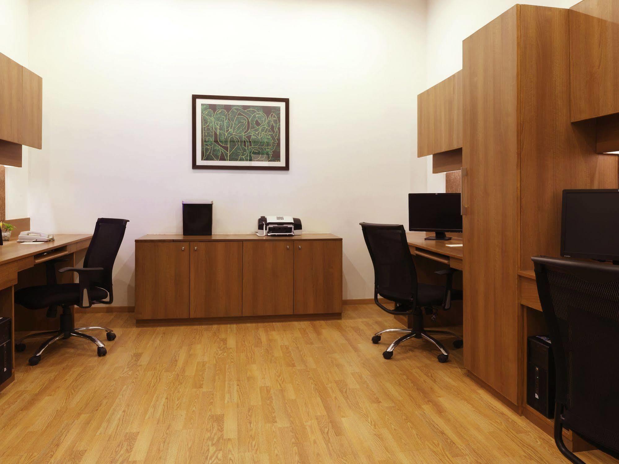 Lemon Tree Premier Hitec City Hyderabad Exterior foto